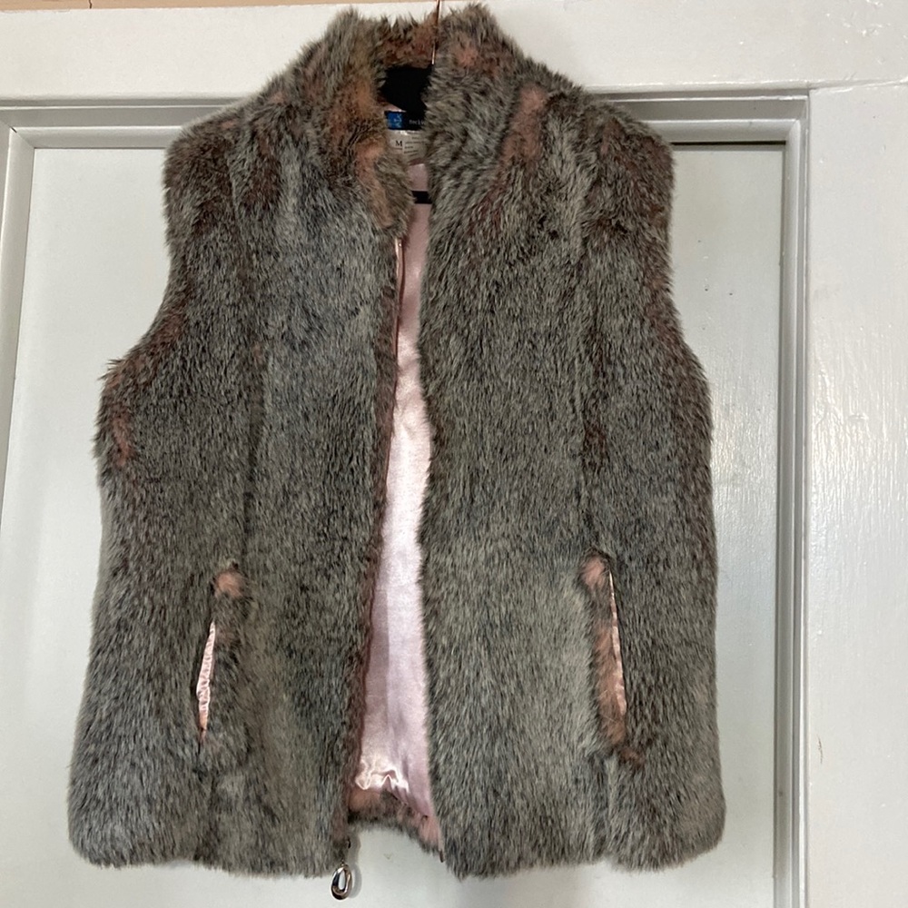 Neck works Faux Fur Vest Medium
